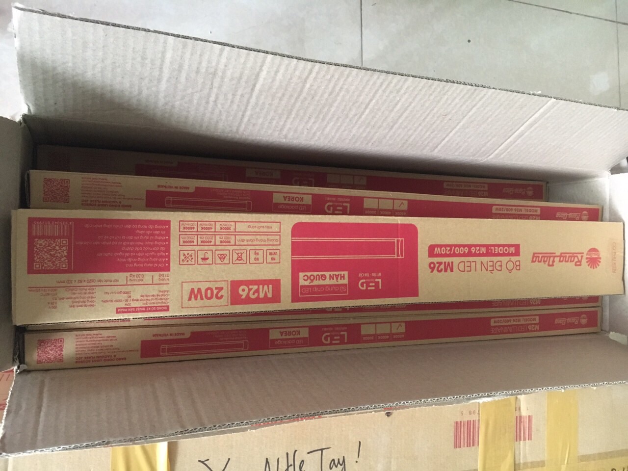 Đèn tuyp led bán nguyệt rạng đông 0,6m