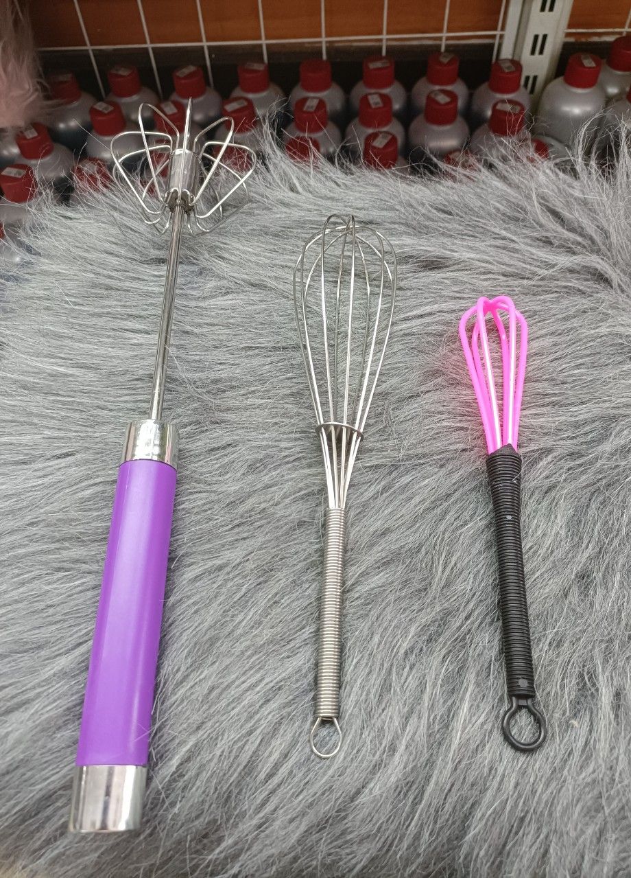 Dụng Cụ Đánh Đều Màu Nhuộm
