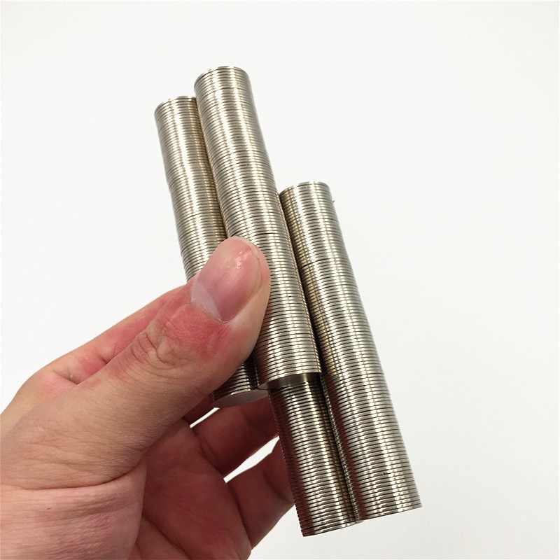 Nam Châm Trắng D15x2mm Đất Hiếm - MAGNET