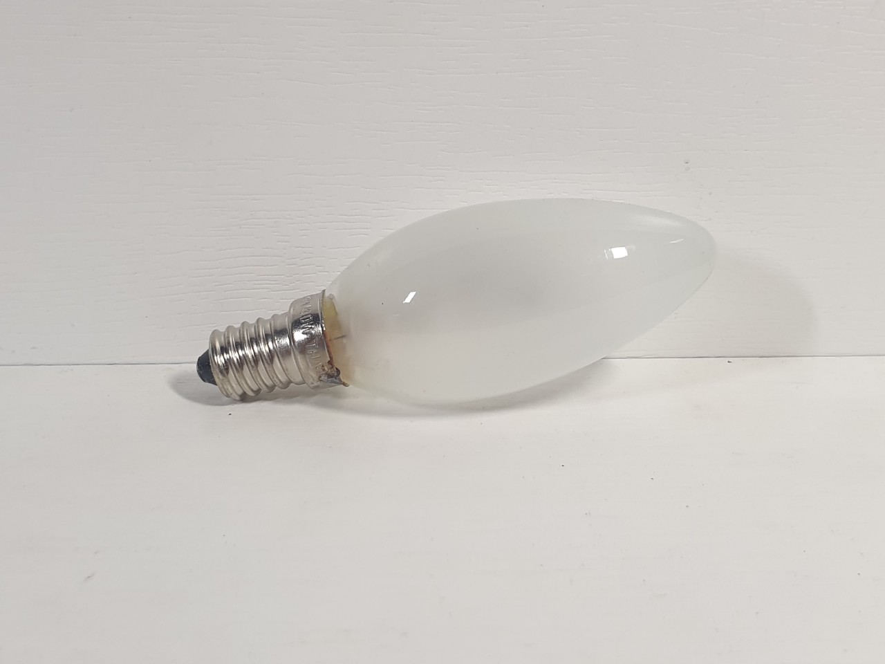 Bóng Đèn Sợi Đốt (Sợi Tóc) Cà Na 40W E14, E27 bóng đục, ánh sáng vàng