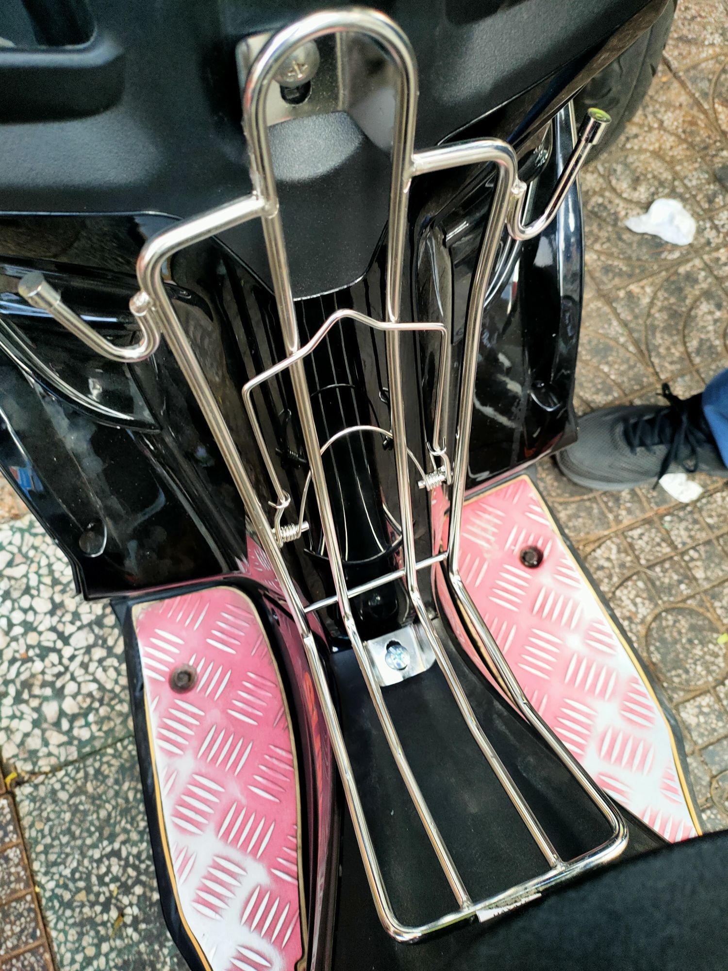 Baga giữa Hayate 125