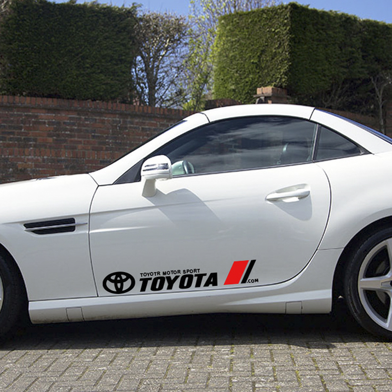Tem TOYOTA Phản Quang Dán Thân xe ô tô ( giá bán 2 tem )