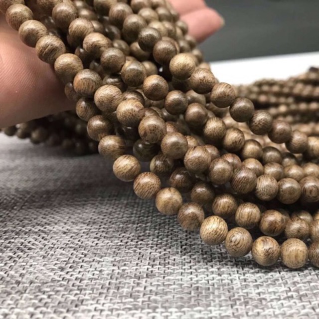 Vòng Đeo Tay Trầm Hương 108 Hạt