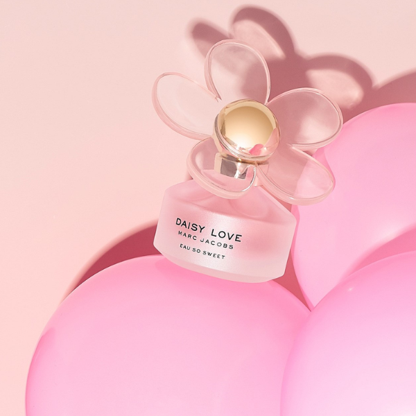 Nước hoa Daisy Love ( hồng ) Eau So Sweet