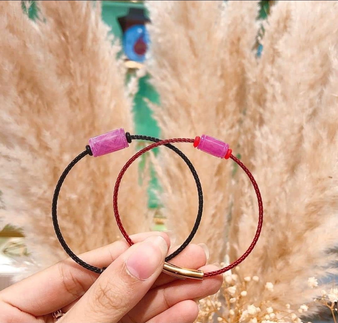 Vòng tay lu thống ruby hồng