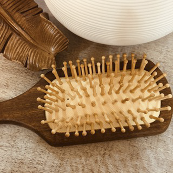 Lược tre thiên nhiên massage da đầu