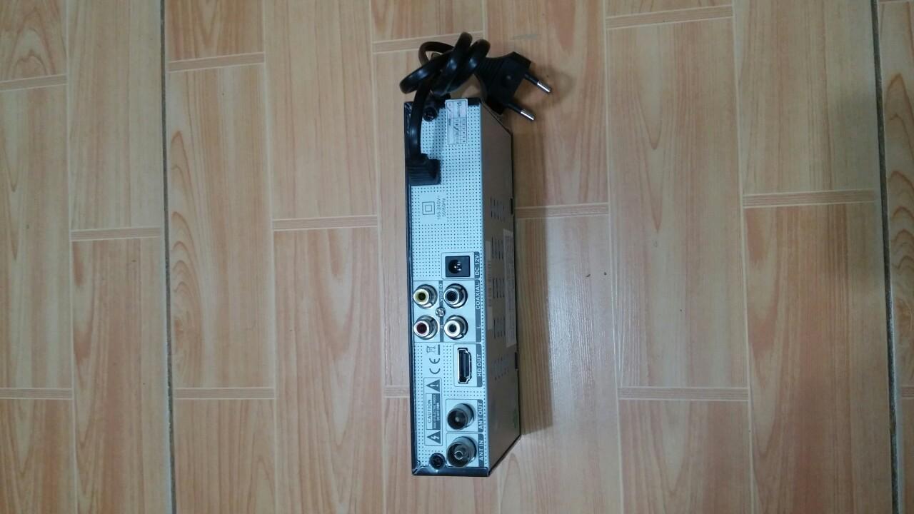 đầu thu truyền hình số mặt đất dvb t2 ltp 1306