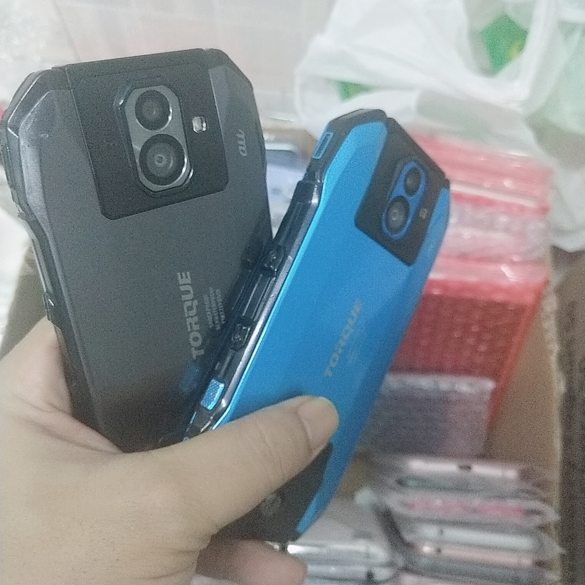 (Tặng Ốp Lưng) Điện Thoại Kyocera Torque G04 - Siêu Phẩm Đến Từ Nhật Bản