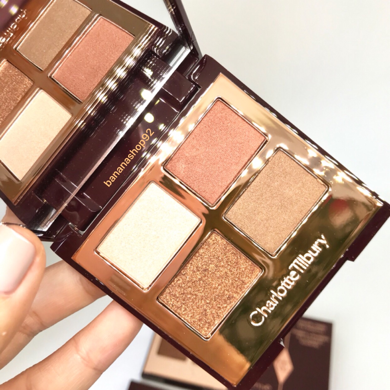 Phấn mắt Charlotte Tilbury Luxury Palette Color-Coded Bella Sofia