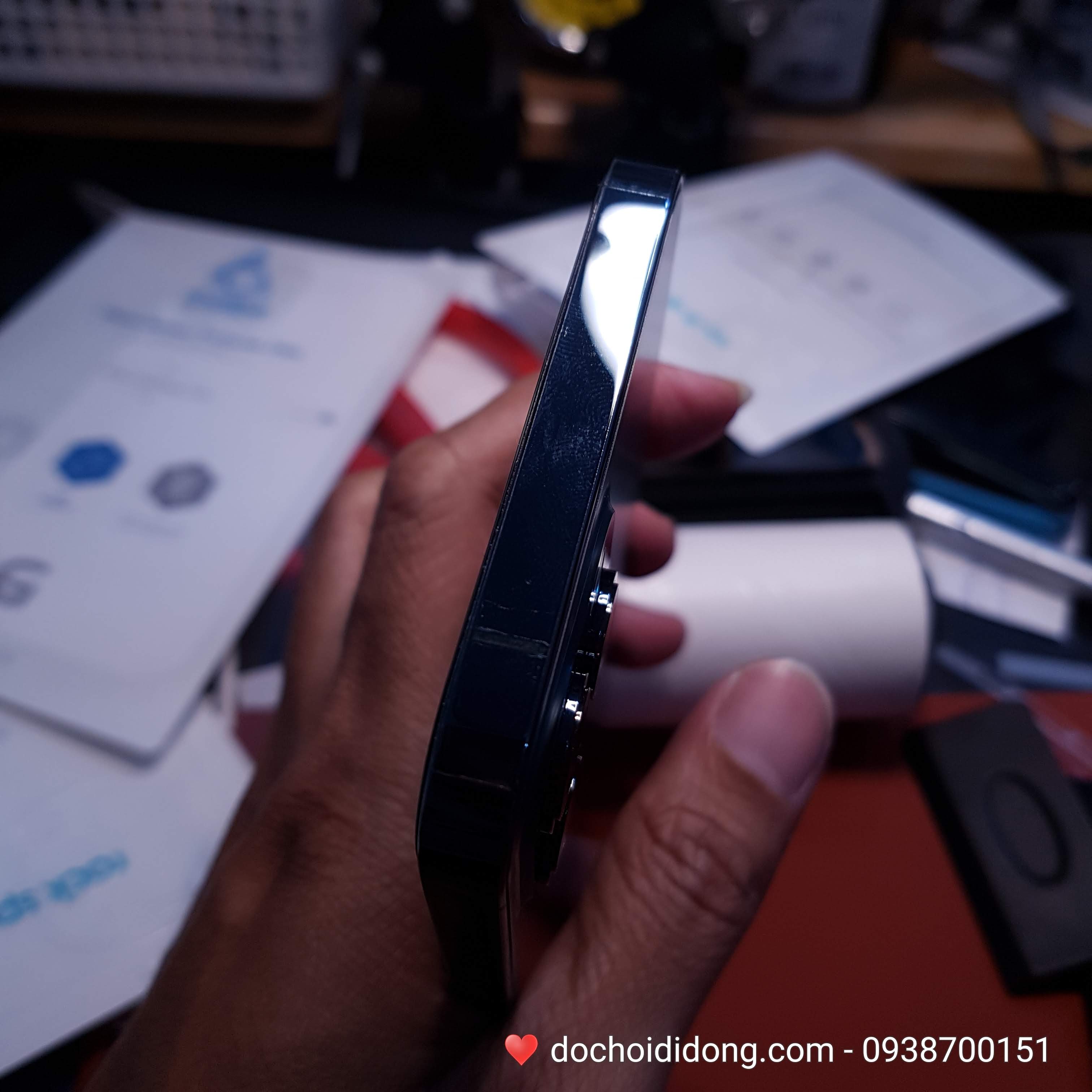 [HCM]Miếng dán PPF IPhone 12 Pro Max trong nhám đổi màu