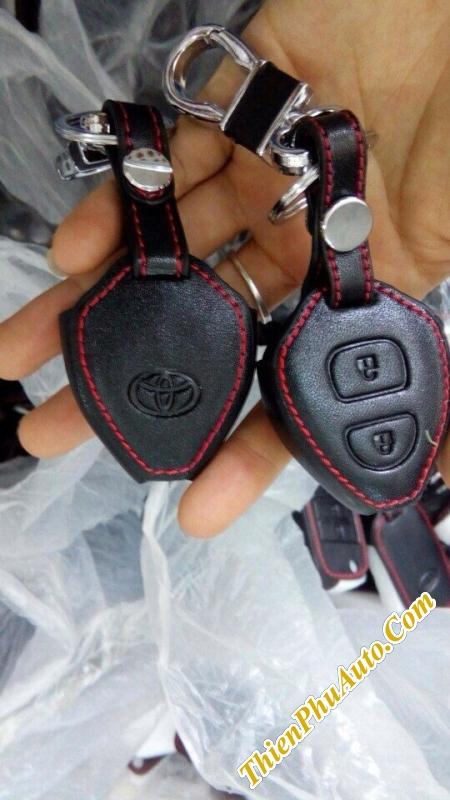 Bao da chìa khóa Toyota Yaris ( 2 nút bấm )