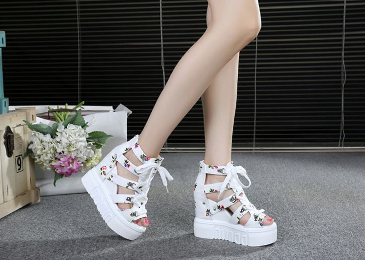 Giày Sandal nữ đế xuồng  S087T