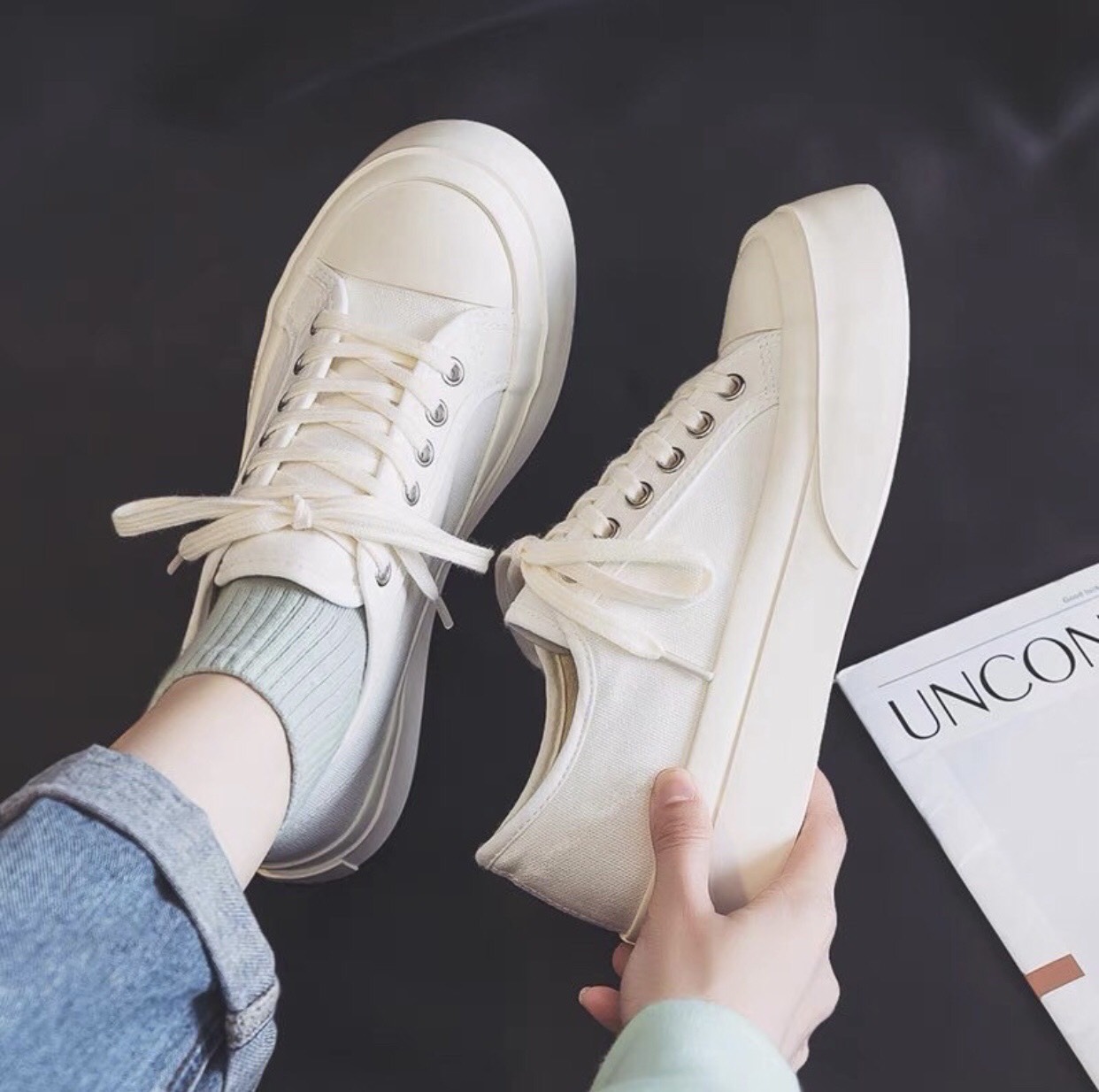 Giày sneaker nữ đế độn CV dánh trơn cột dây