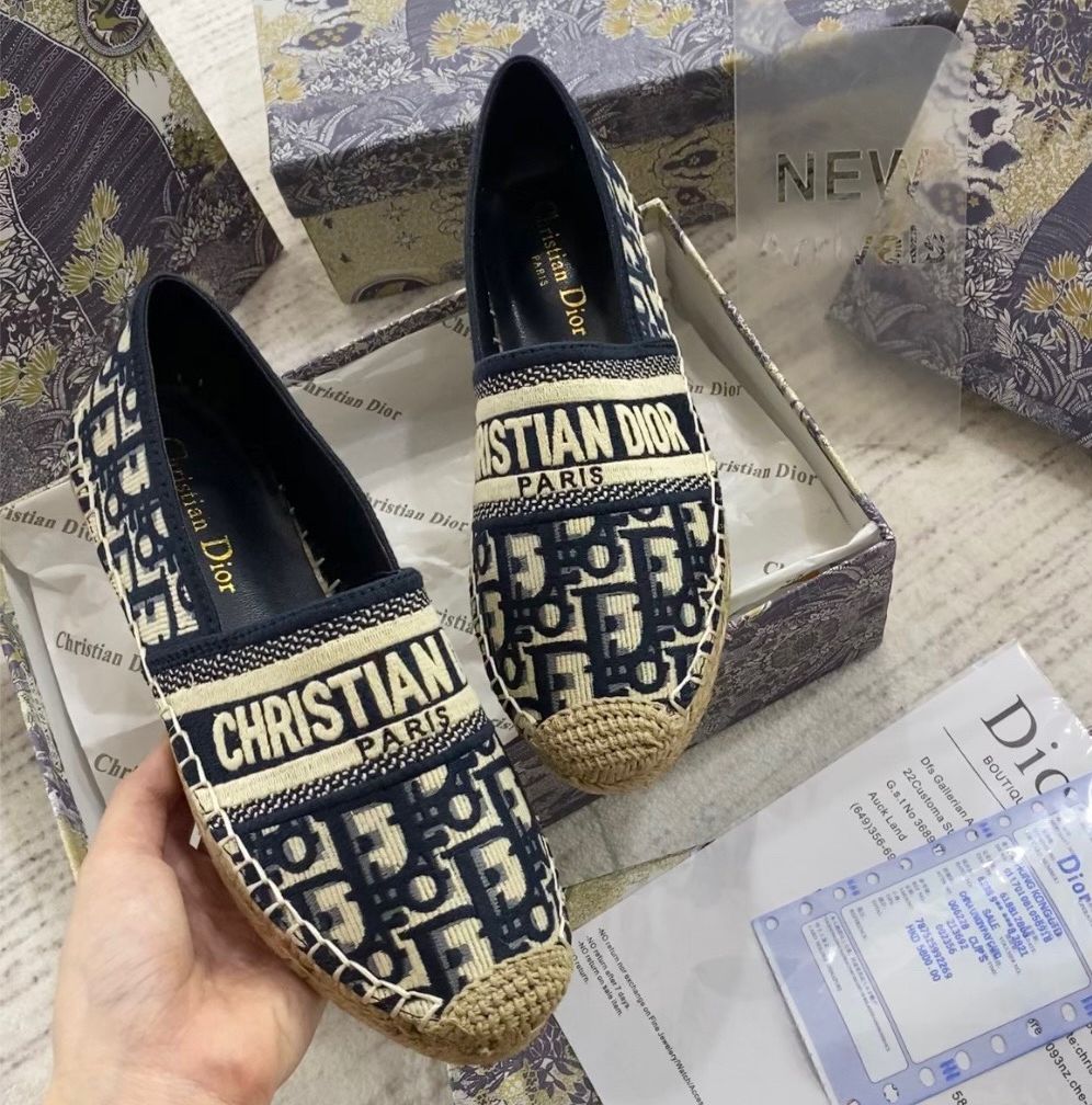 Giày Slipon nữ về đủ size full màu mẫu