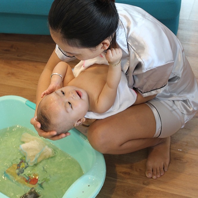 Cốt Gừng Ngâm Tắm Bé Bảo Nhiên 330ml