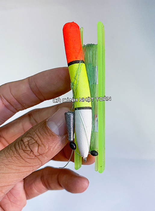 "Hoàn tiền đến 10%" PHAO MÚT CÂU CÁ CÓ DÂY VÀ 2 LƯỠI CÓ CHÌ VÀ CHẶN HẠT