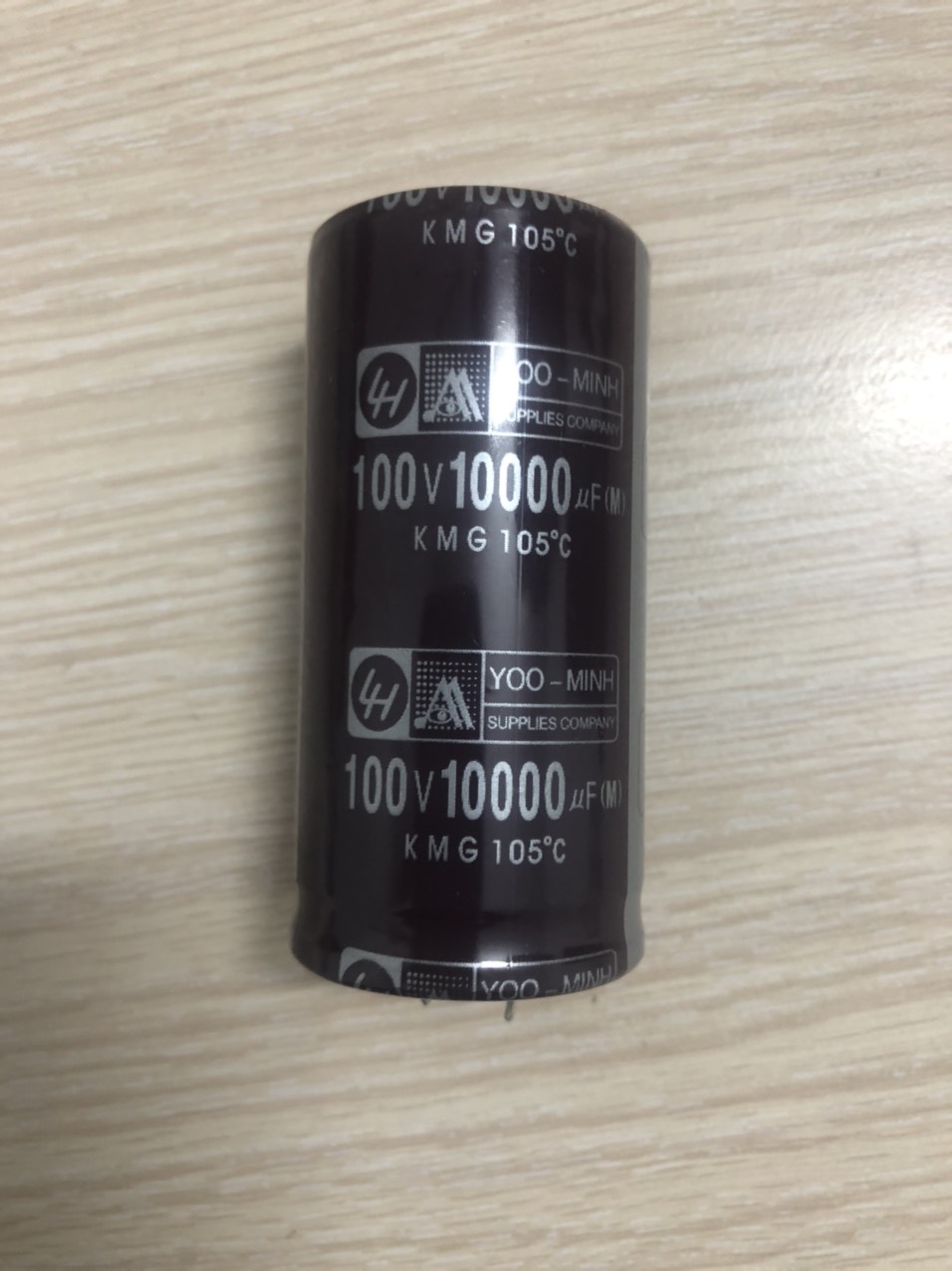 TỤ LỌC NGUỒN AMPLY 100V-10000uF NÂU