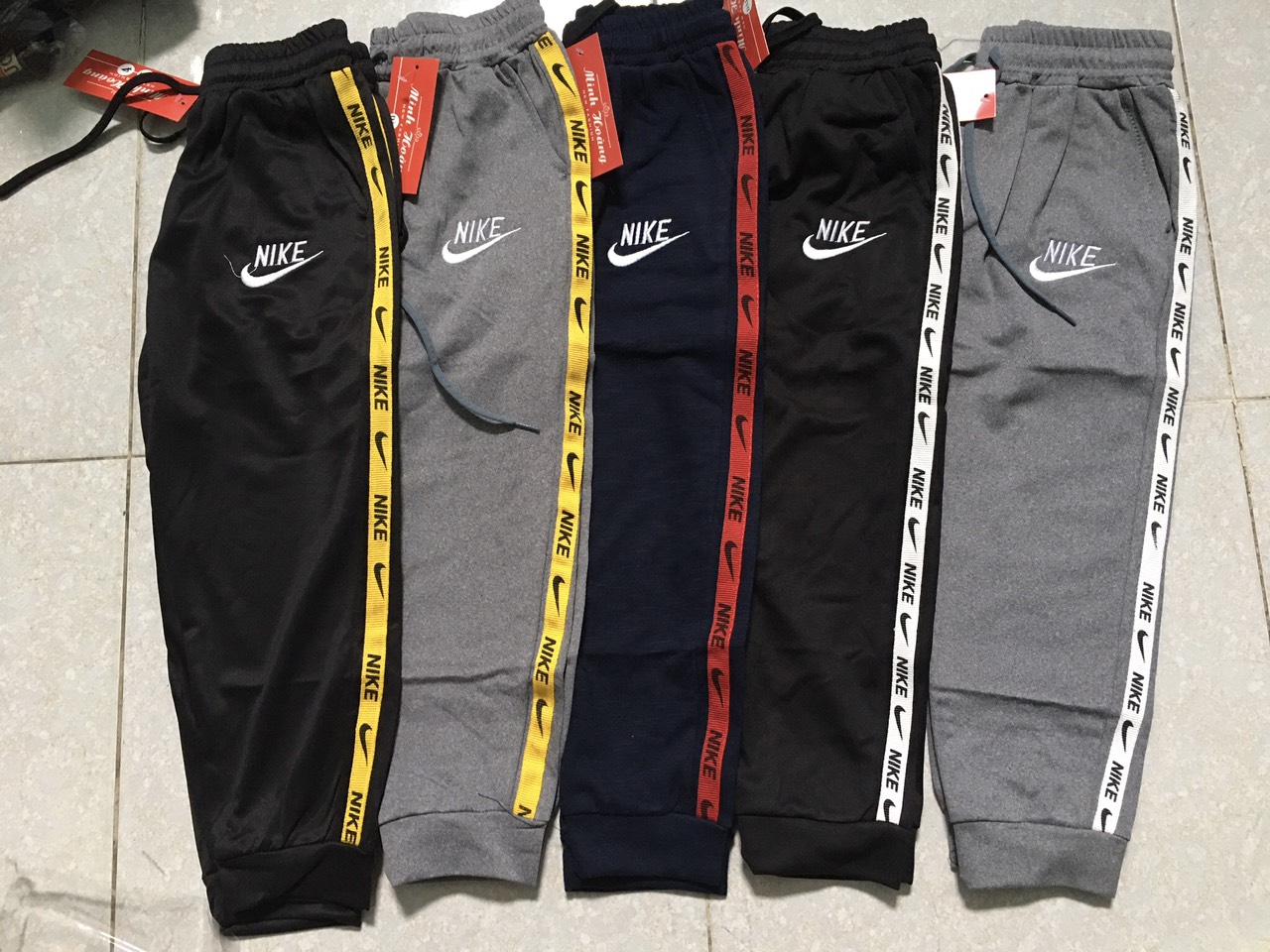 QUẦN THỂ THAO JOGGER NAM NỮ  BO GẤU