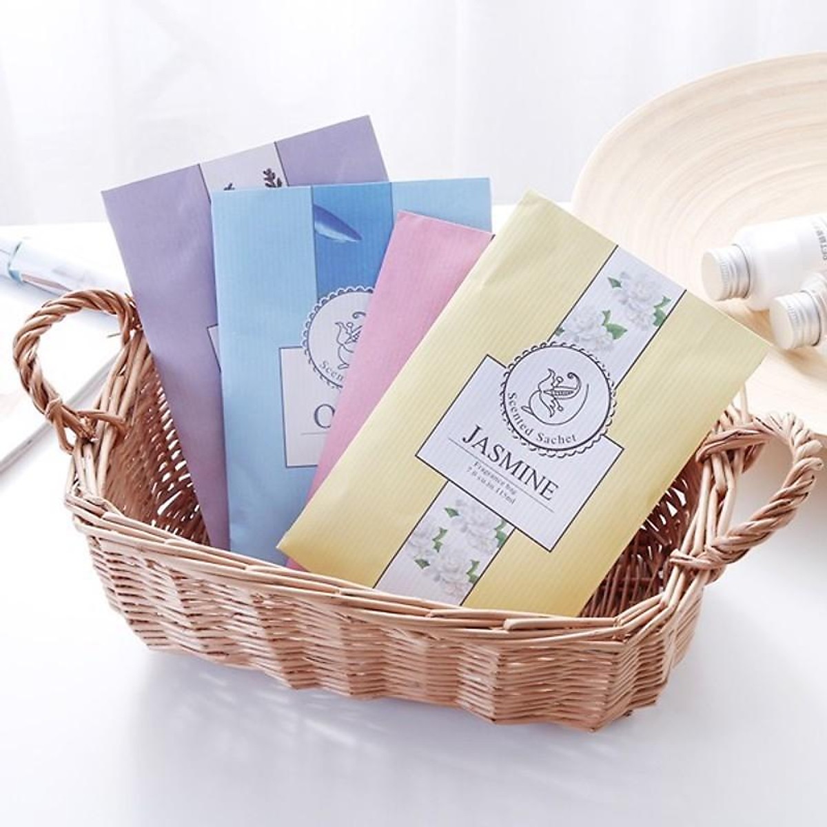 ComBo 3 gói túi thơm thảo mộc treo phòng,tủ quần áo,xe hơi..
