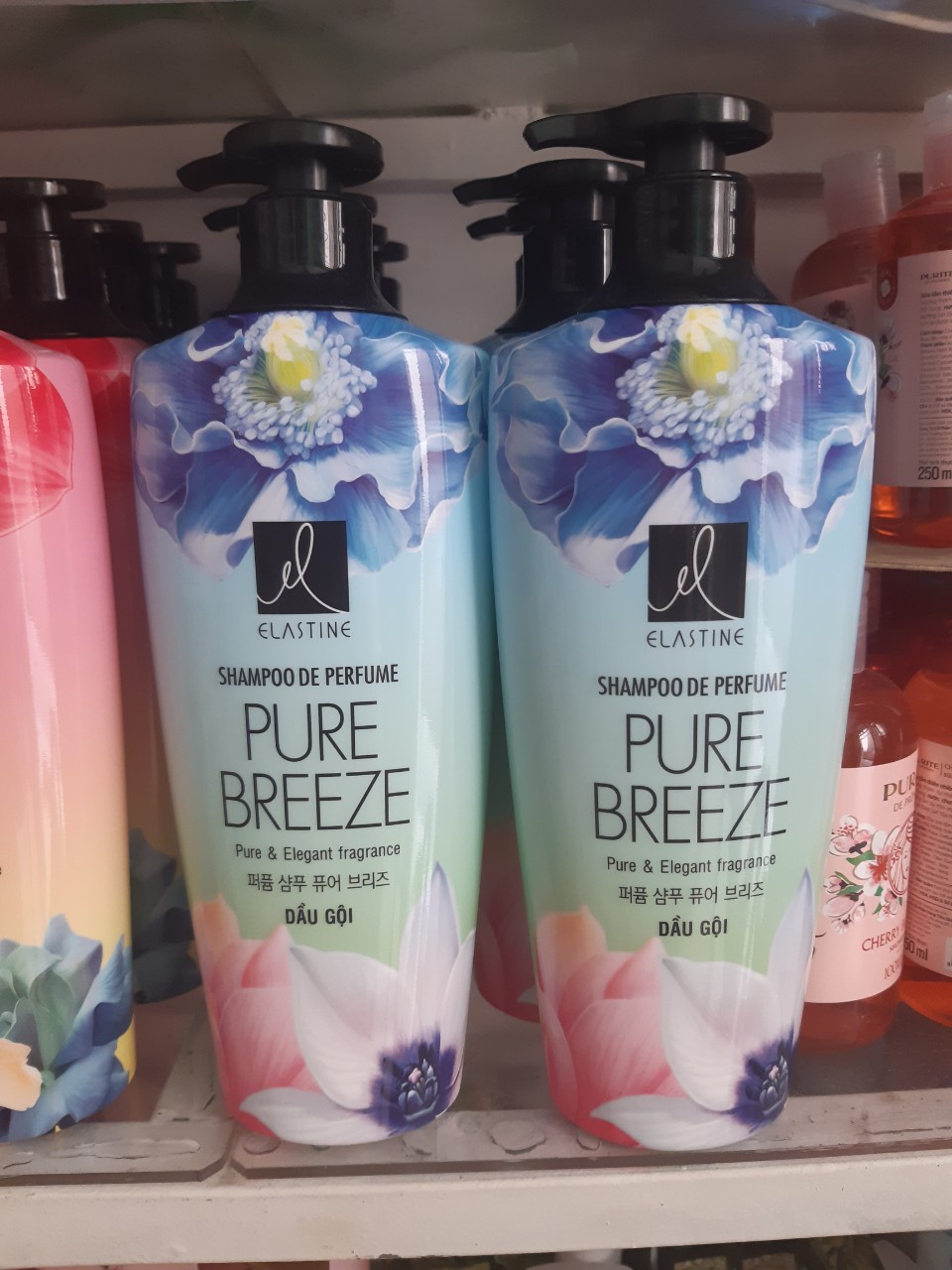 Dầu gội nước hoa ELASTINE PURE BREEZE 600ml