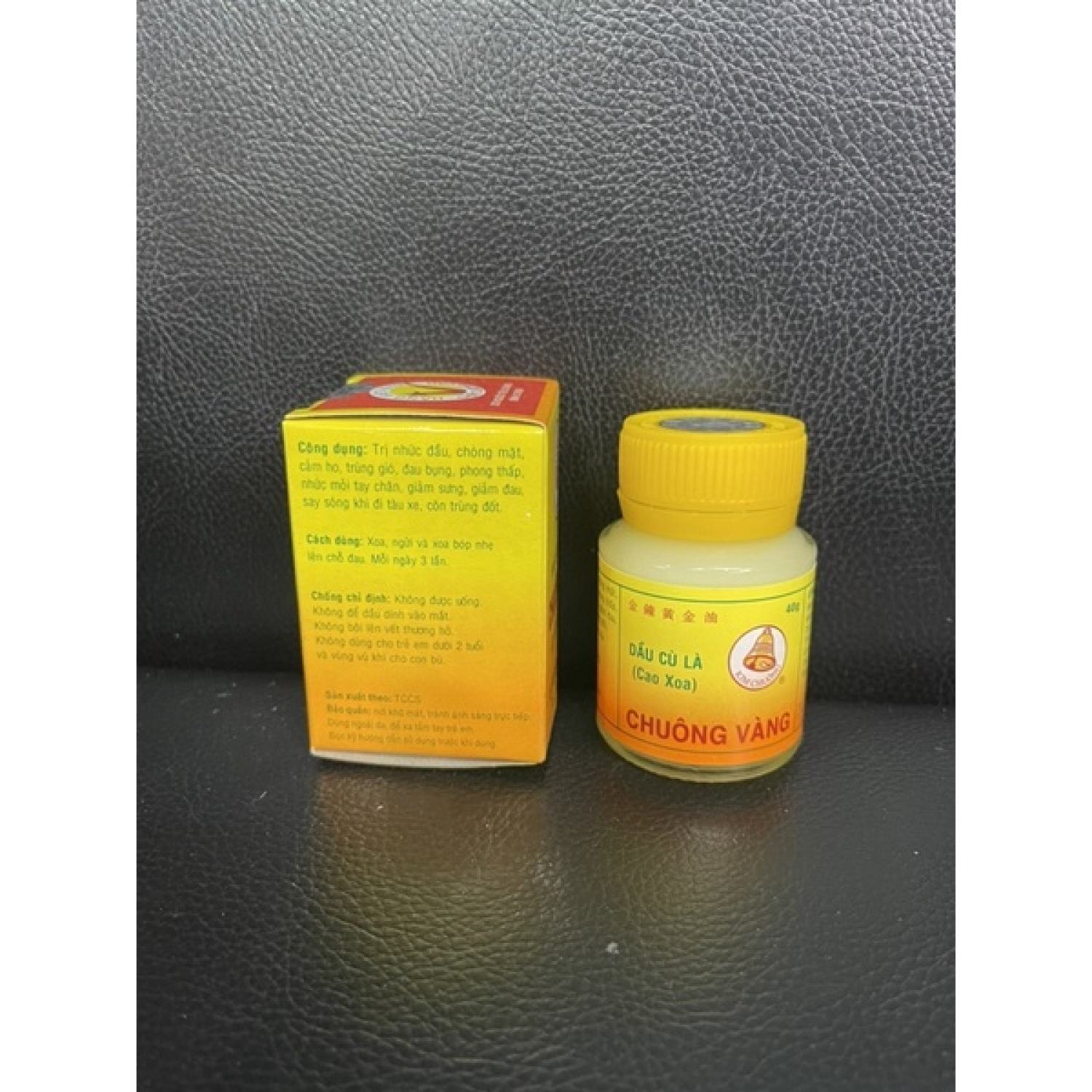 Dầu Cù Là Chuông Vàng 40G (Cao Xoa Bóp)