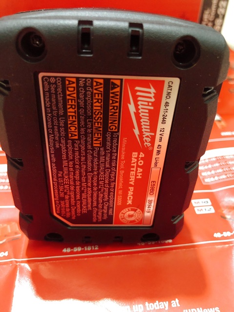 [HCM]Pin milwaukee 12v -4ah