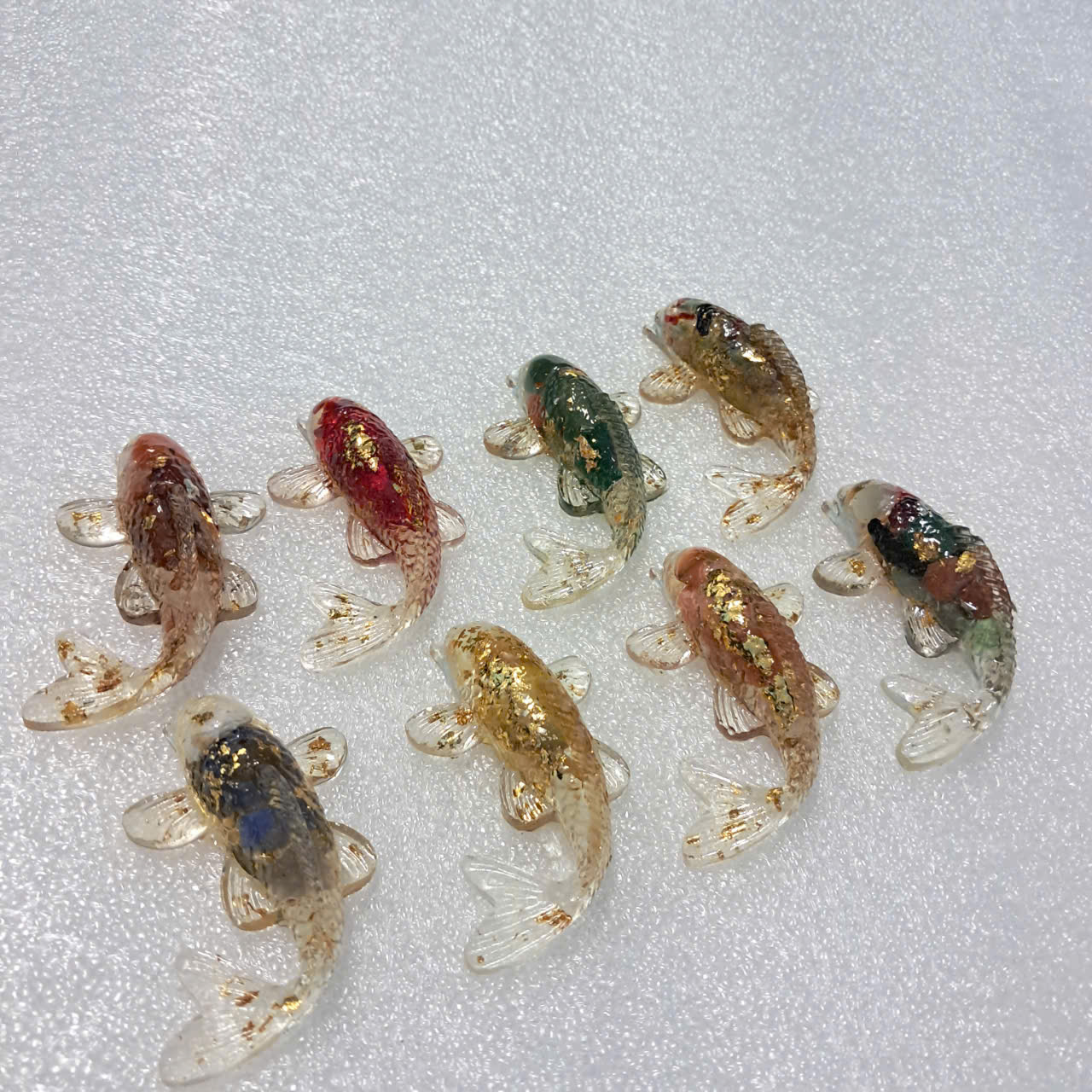 Cá koi phong thuỷ đá TA phủ nhựa(1 con )
