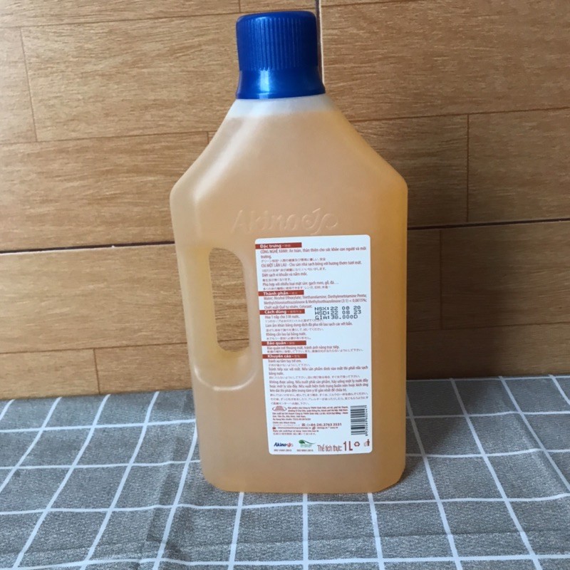 Nước lau sàn Suzy tinh chất quế 1000ml