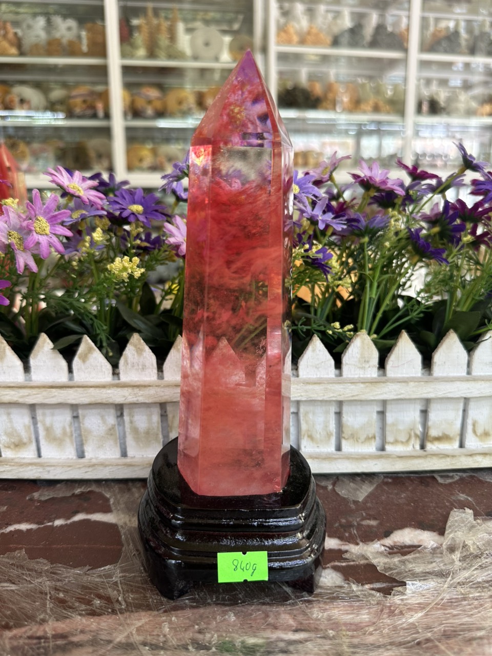 Trụ đá phong thủy trấn thạch đá núi lửa Obsidian đỏ