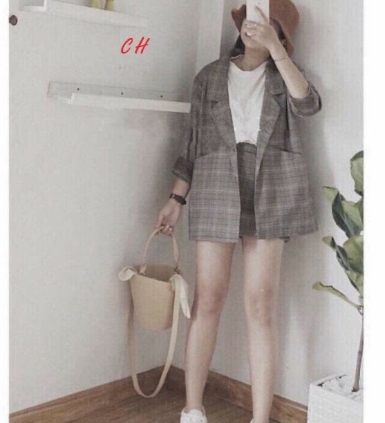 Lan chi luxury set kẻ caro áo vest croptop mix quần kẻ caro quảng châu