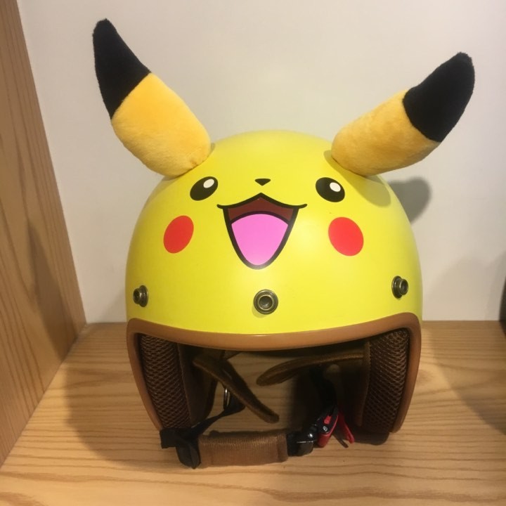 Mũ Bảo Hiểm 3/4 Có Tai Pikachu