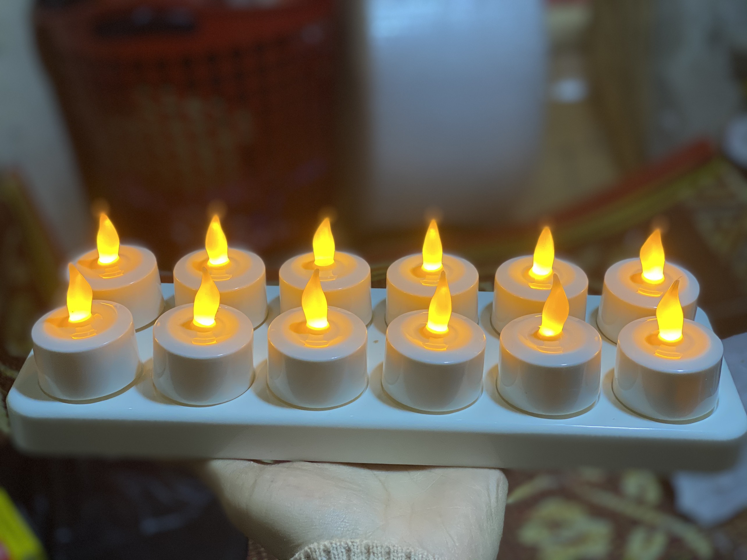 Nến điện tử sạc điện bộ 12 cây