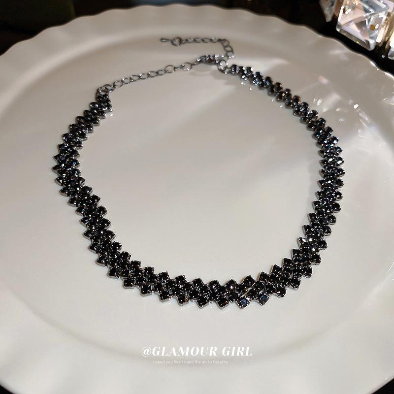 Dây chuyền chocker đá zizac hottrend DC291