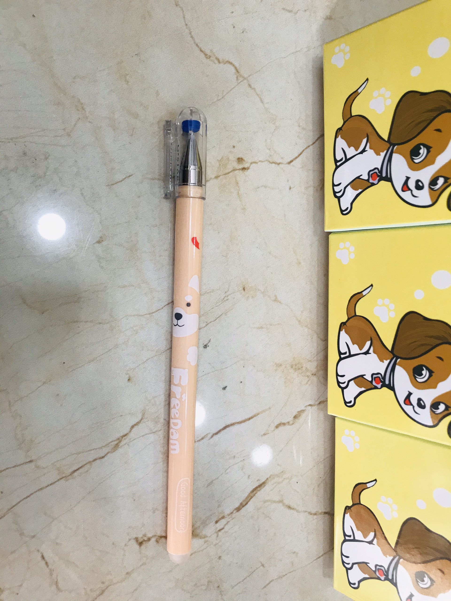 Bút Gel xóa được tím G-Star ER-01 (12 cây/ hộp)