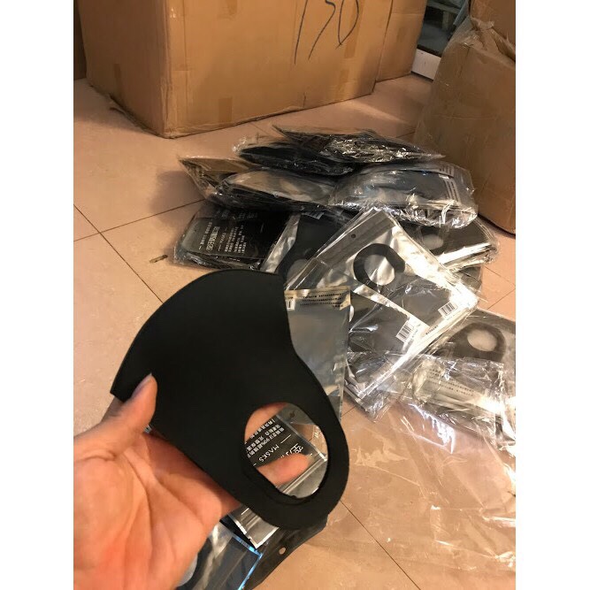 [HCM]5 CHIẾC KHẨU TRANG  CHỐNG  BỤI  3D