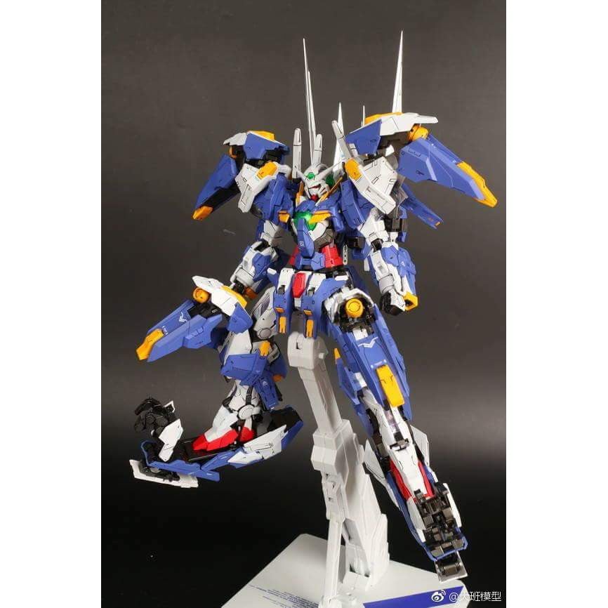 [Hoàn Tiền 10%]Mô hình lắp ráp MG Avalanche Exia 8808