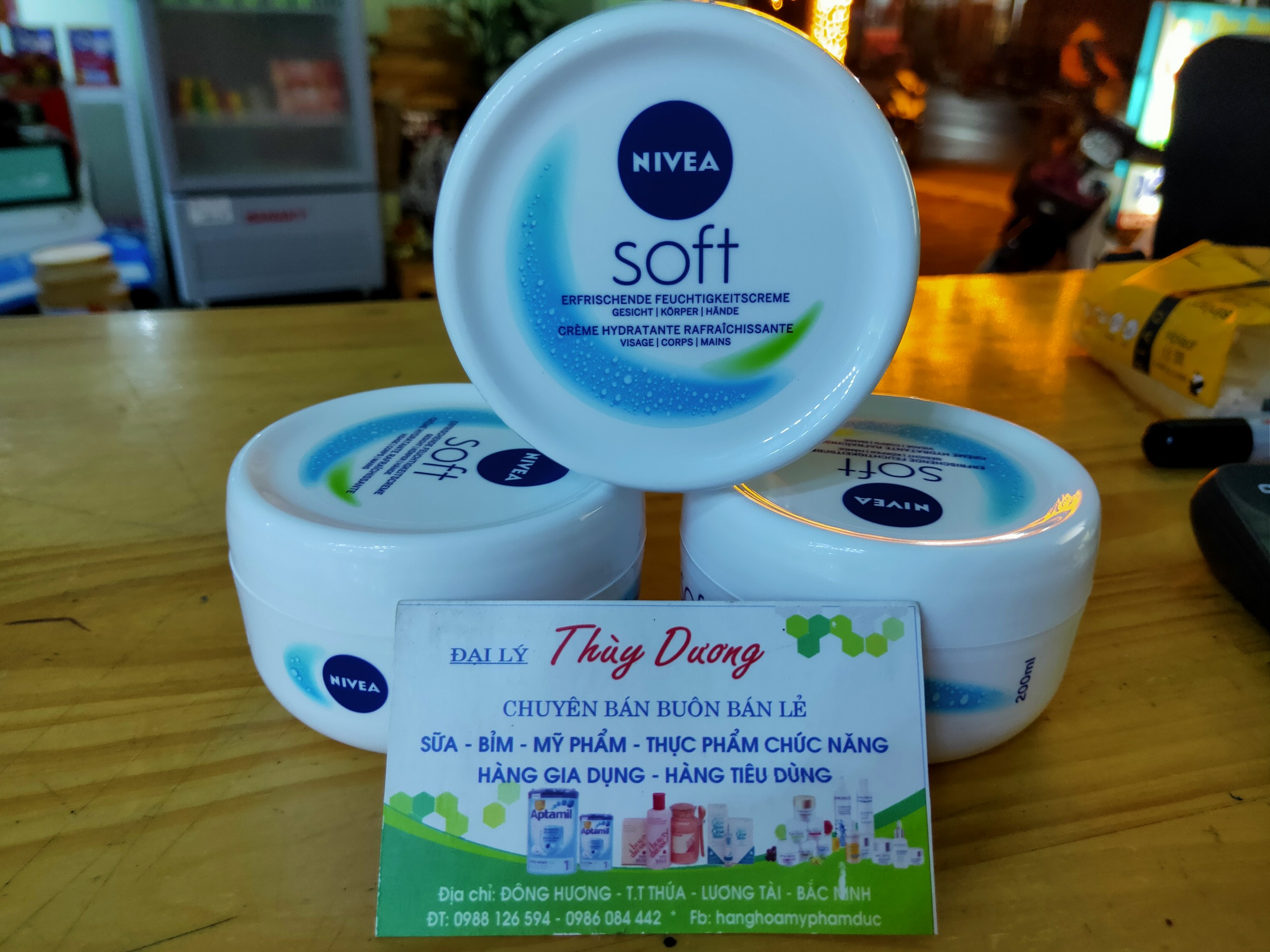Kem Dưỡng Ẩm Nivea Soft 200ml Hàng Đức