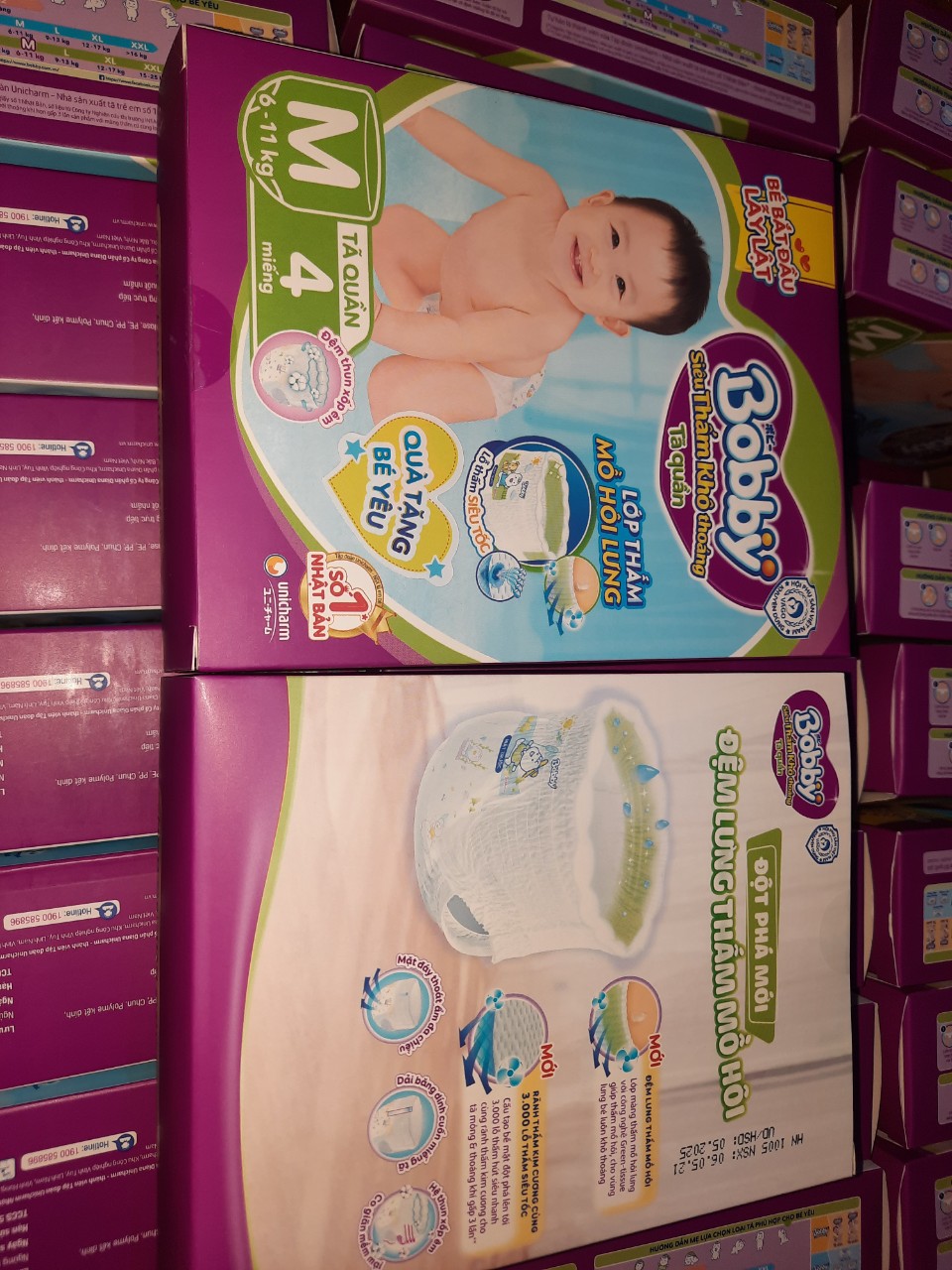 Combo 3 Gói Bỉm Tã Quần Bobby Size M 4 Miếng (6-11kg)