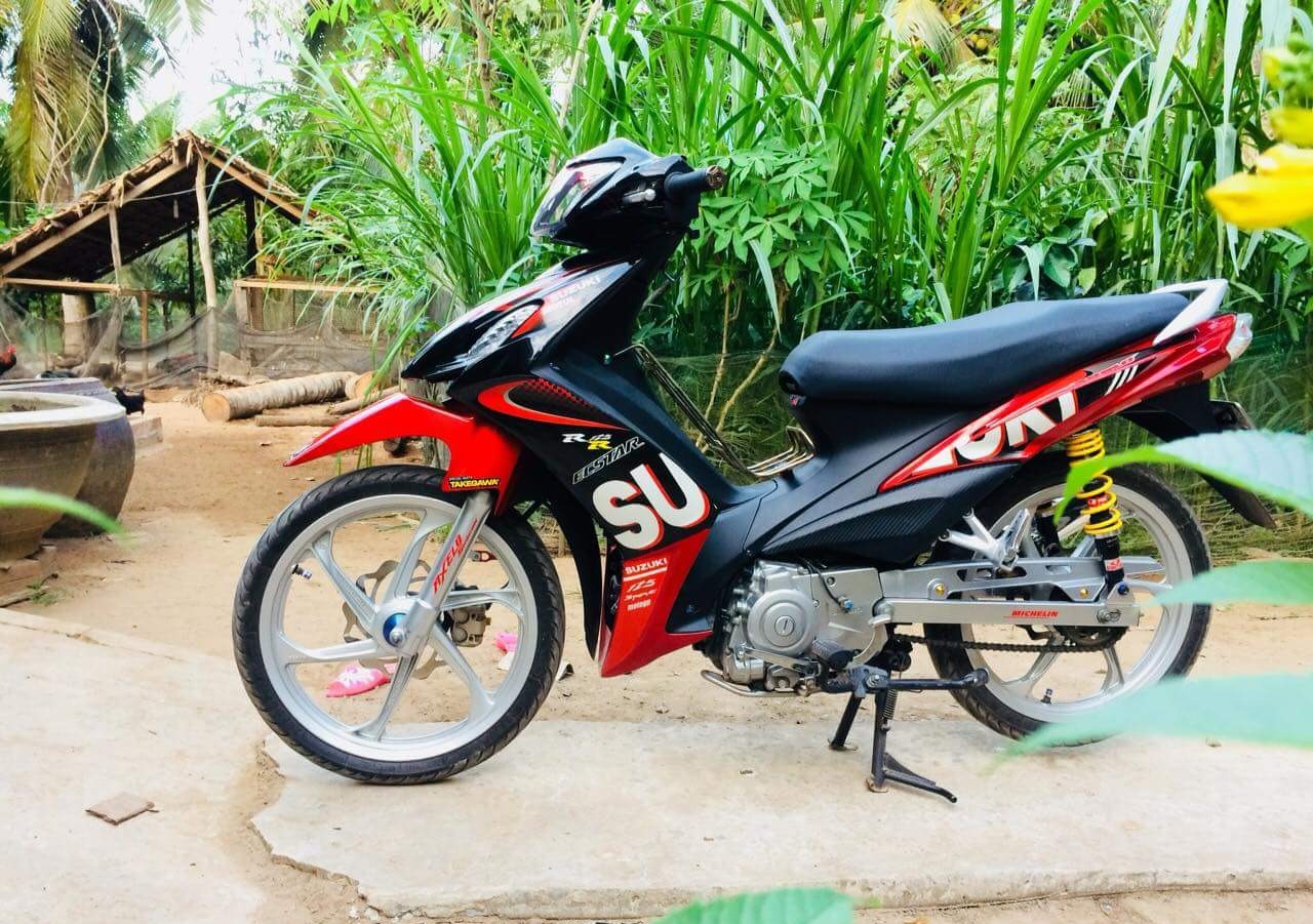 Tem rời axelo 125 chữ suzuki đỏ đen