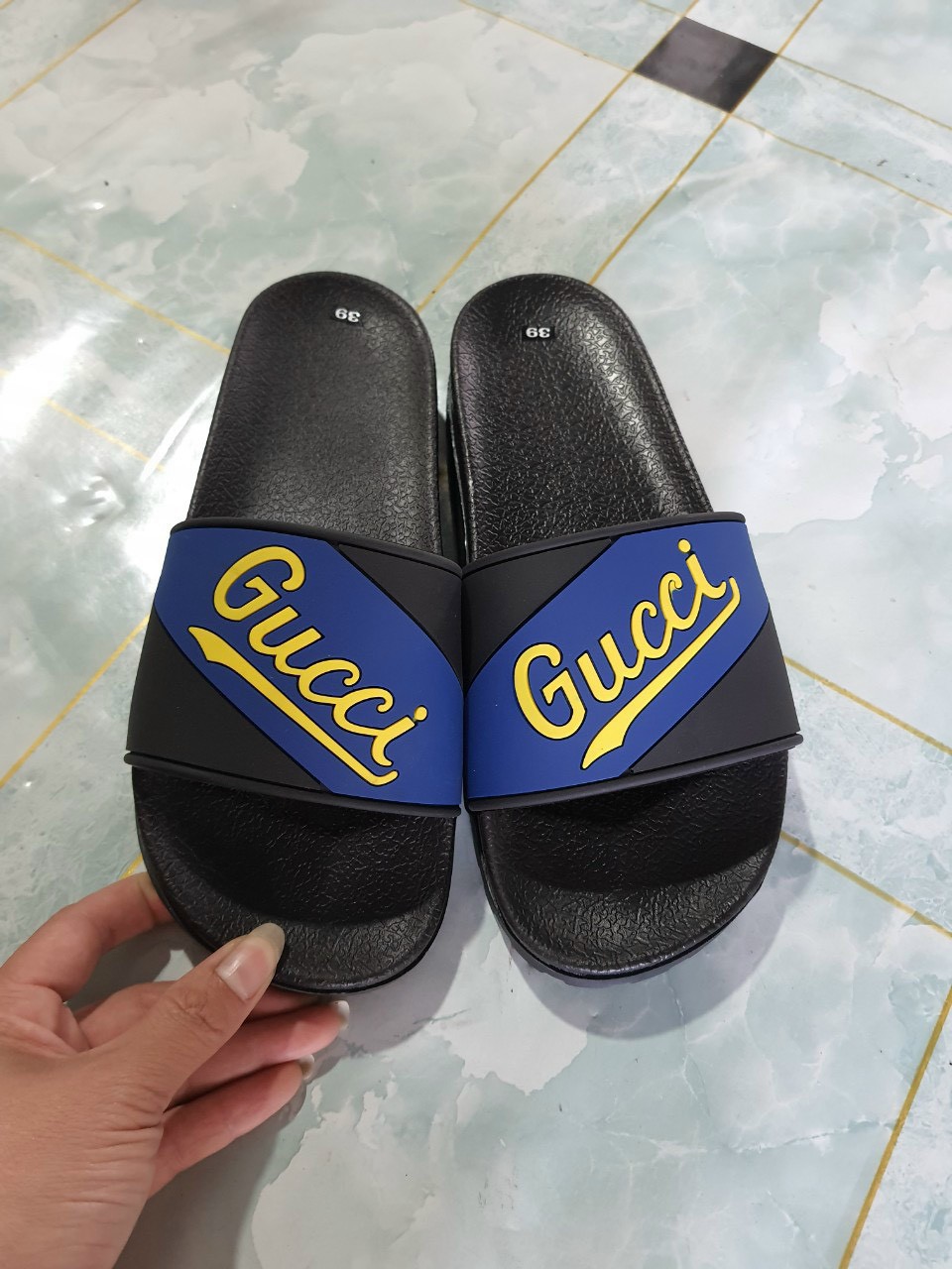 Dép Gucci 2021 rẻ đẹp