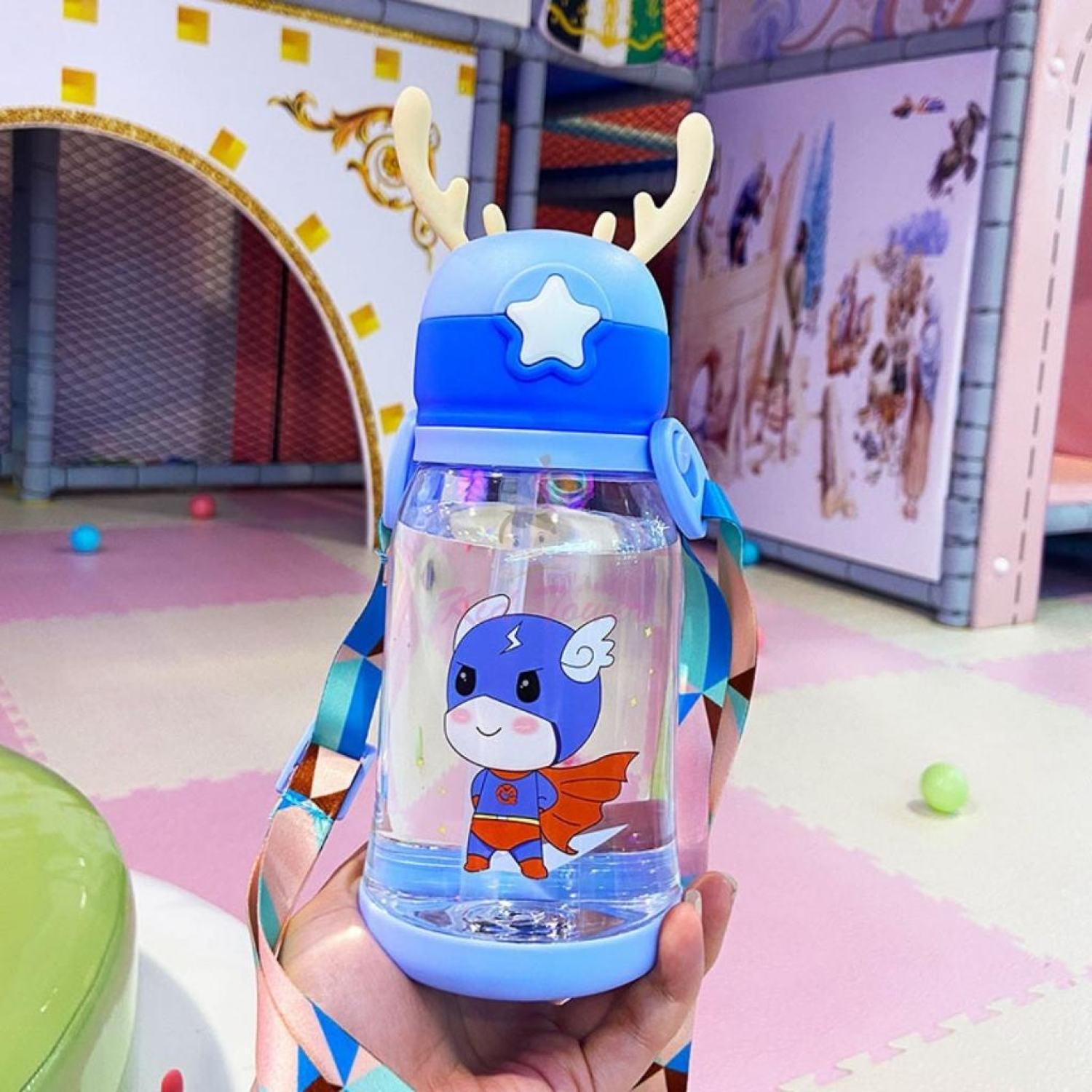 Bình đựng nước có ống hút cute cho bé đi học