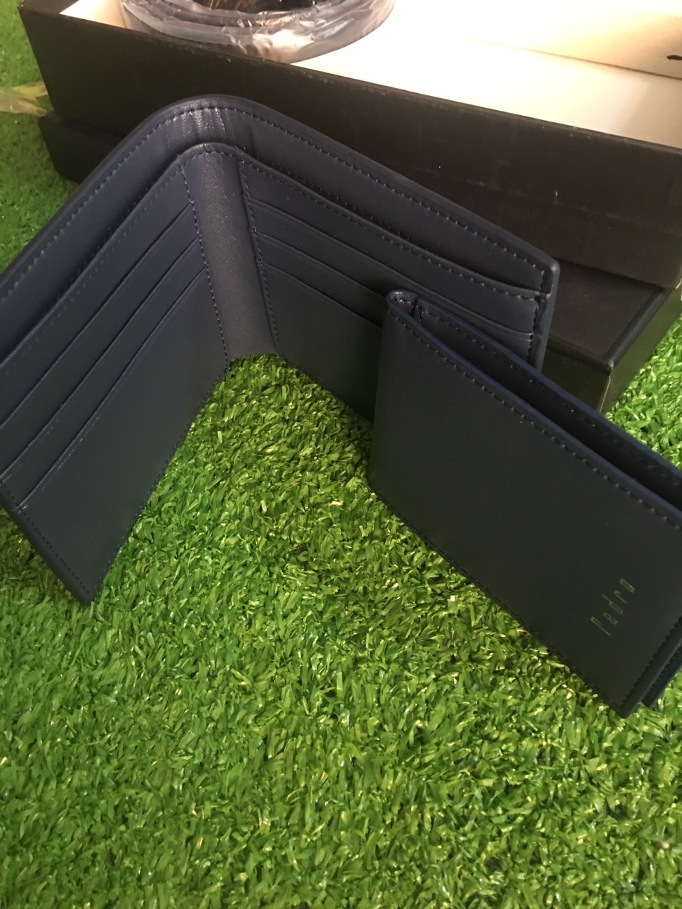 Set nịt ví pedro nam gồm túi giấy, hộp