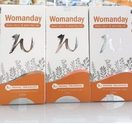 Dung dịch vệ sinh phụ nữ WOMANDAY 200ML ,nứơc rửa phụ khoa