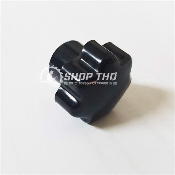 Núm Vặn Ren Âm M8 Và M6 (10Cái)