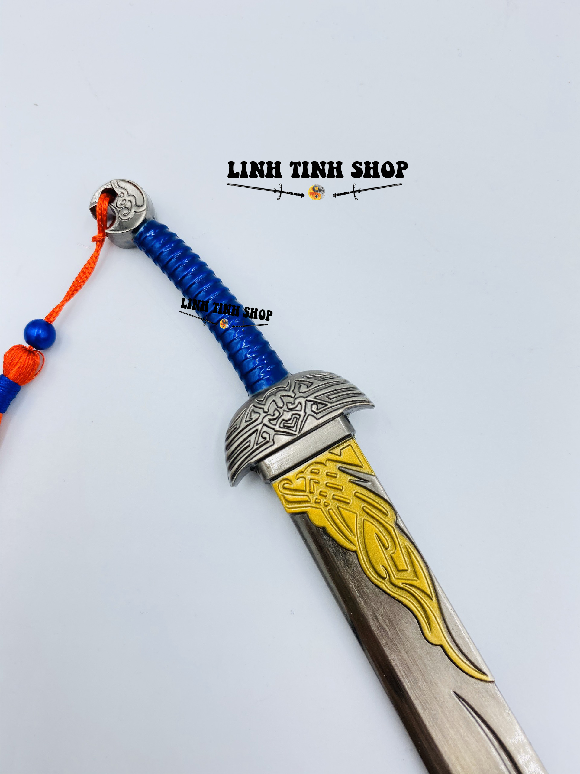 Móc khóa kiếm Phong Vân
