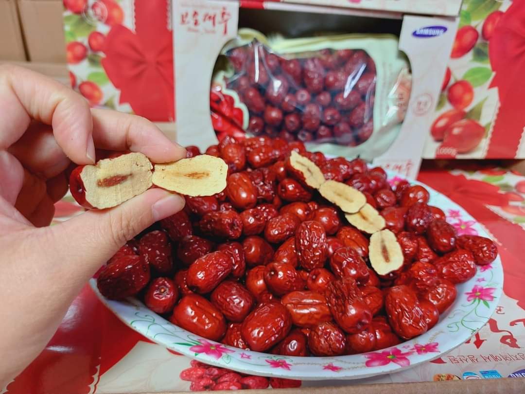 [Cả Vỏ Hộp 1,2kg] Táo Đỏ Khô Hàn Quốc Hộp 1Kg