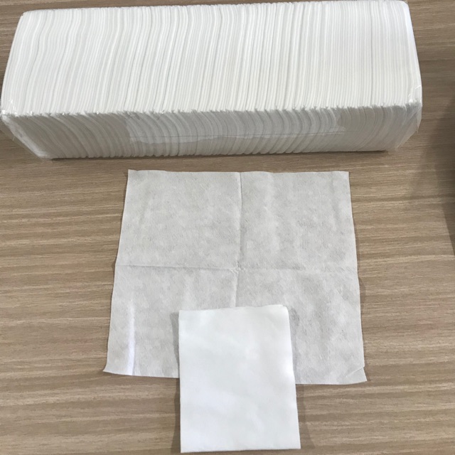 GIẤY LAU MẶT (Cây 200 tờ LOẠI DÀY) DÙNG CHO SPA, THẪM MỸ VIỆN