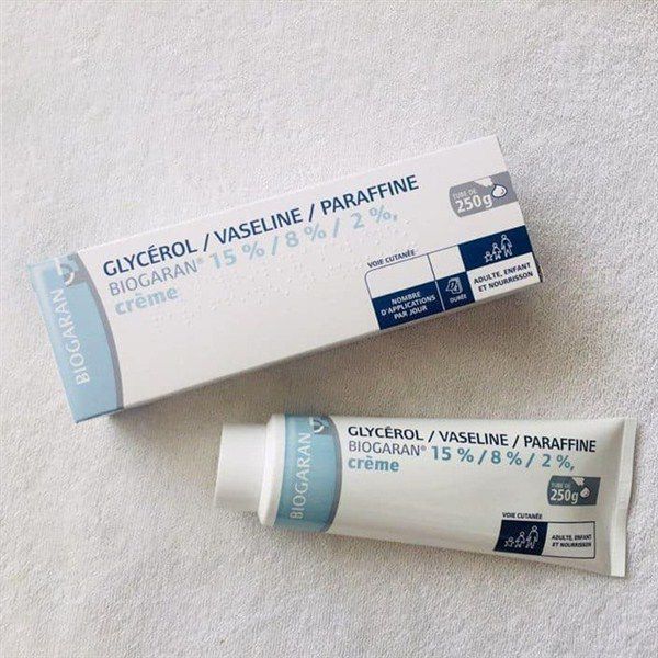 [HCM]EM GLYCEROL VASELINE PARAFFINE BIOGARAN