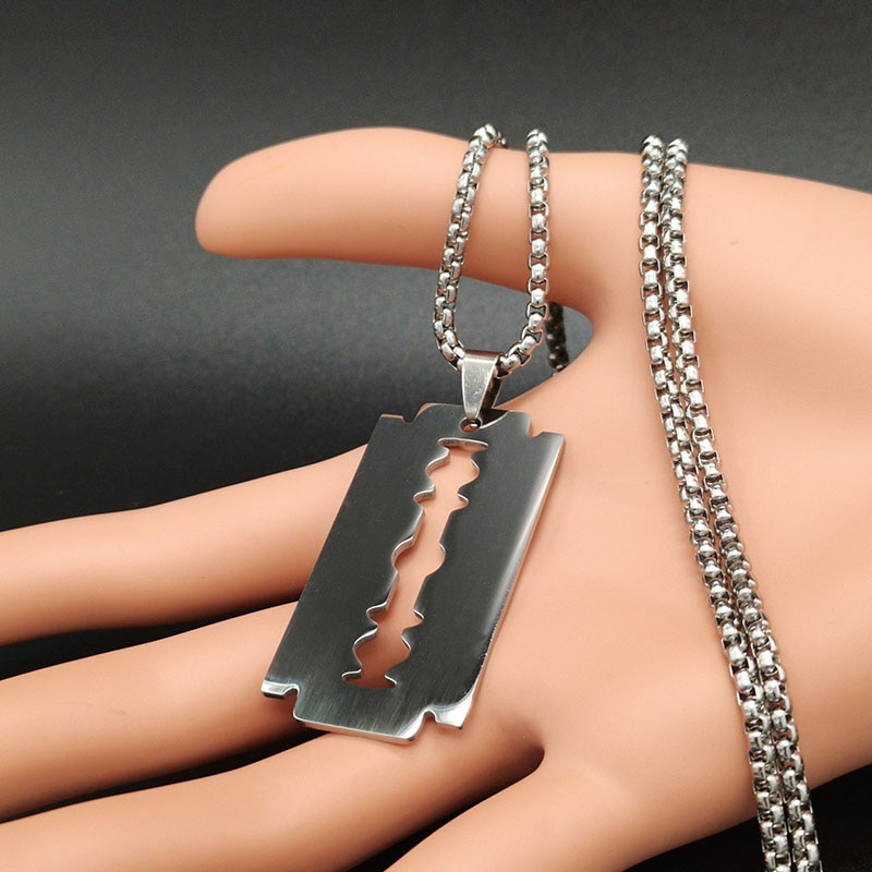 dây chuyền nam mặt lưỡi lam sành điệu