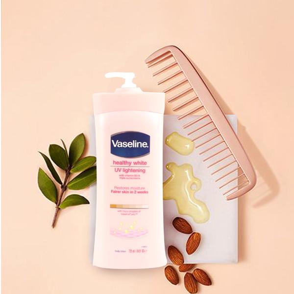 Sữa dưỡng thể làm trắng Vaseline Heathy White  725ml